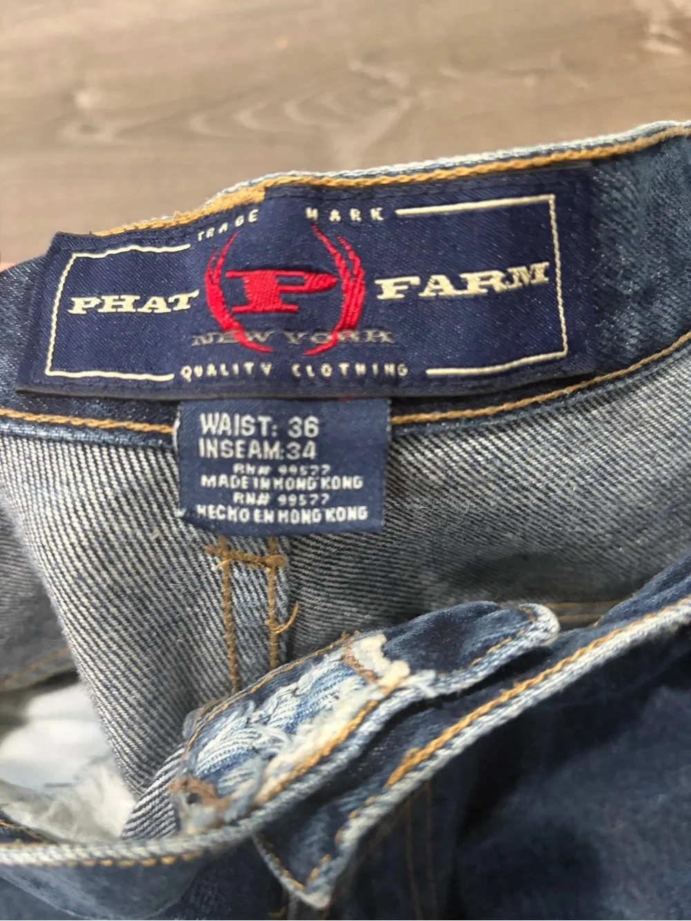 Mens Vintage Y2K Phat Farm 